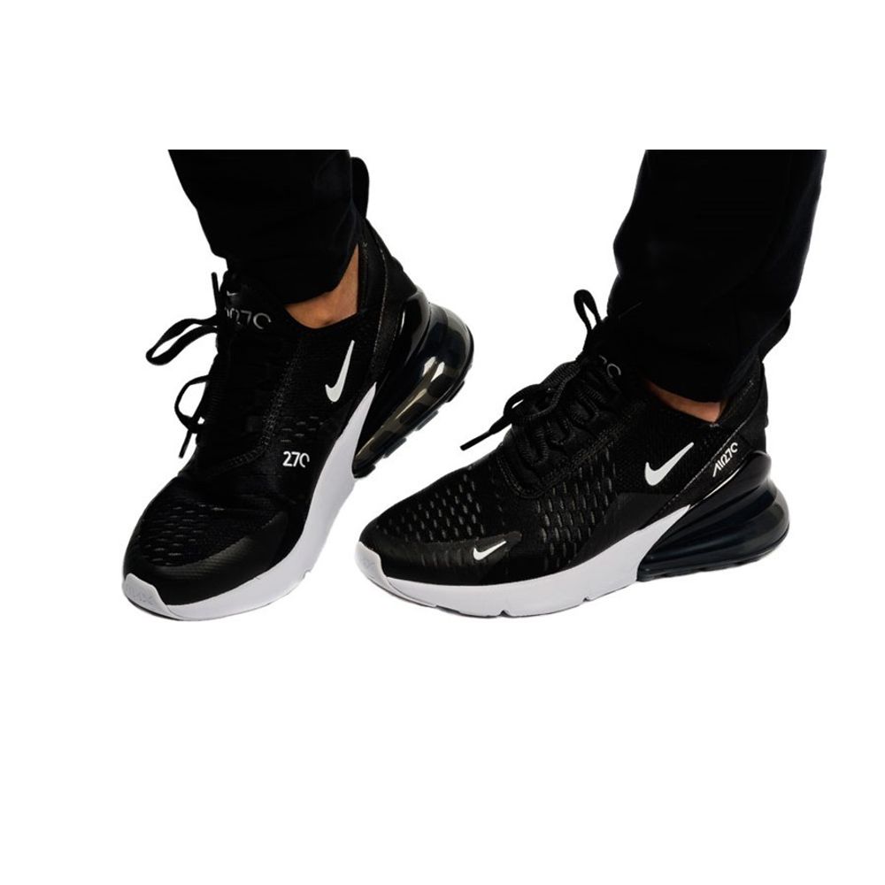 nike 270 tennis shoes