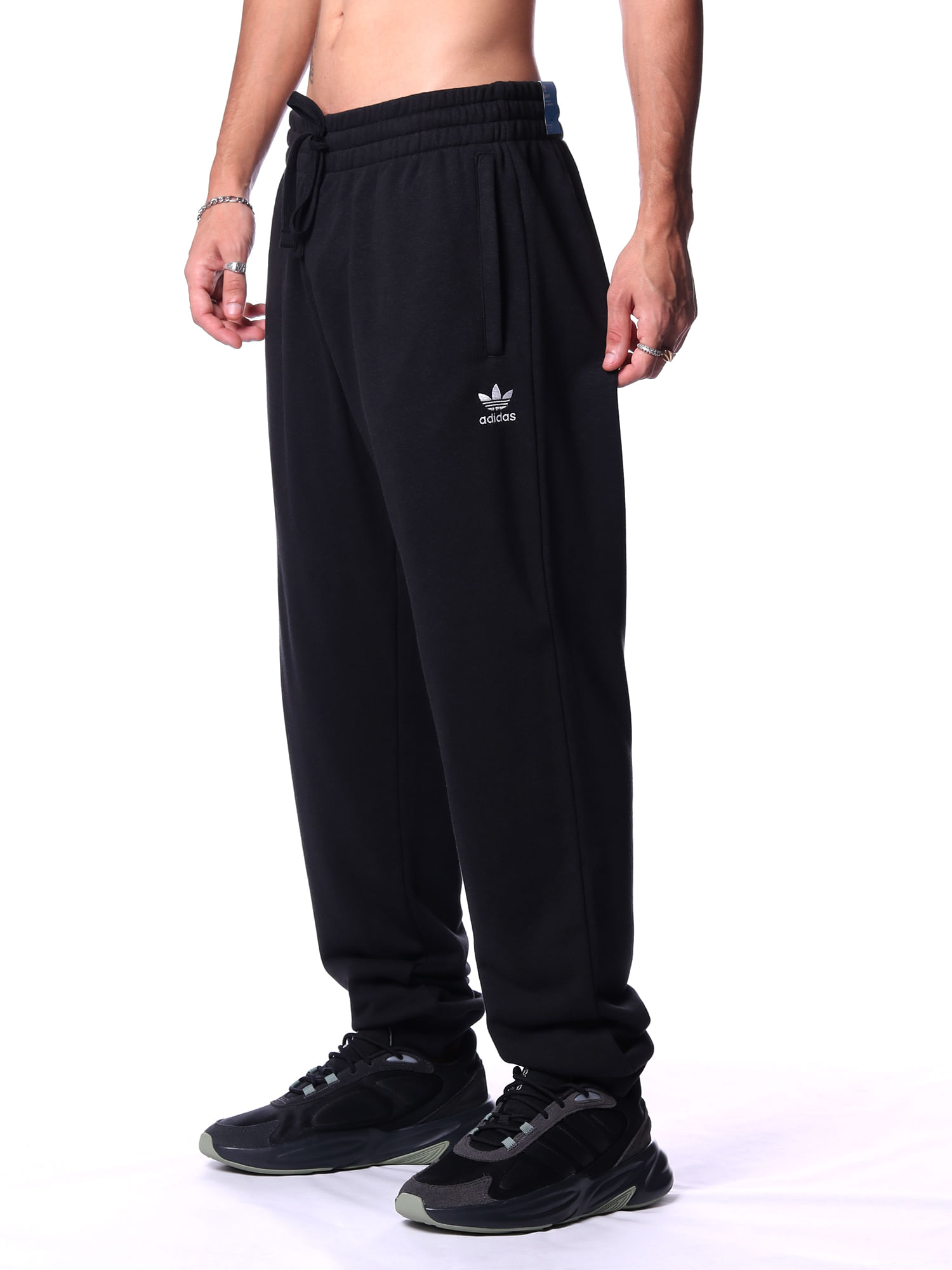Calça moletom adidas essentials - Bali Shoes