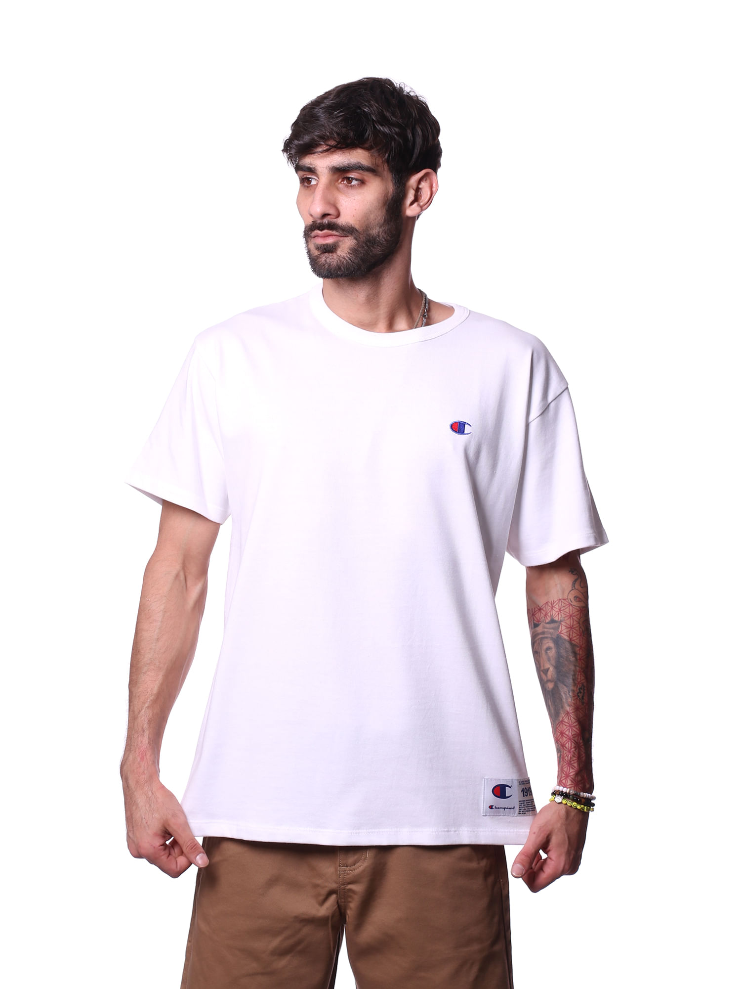 Camiseta-champion-logo-c-bordado-Off-white